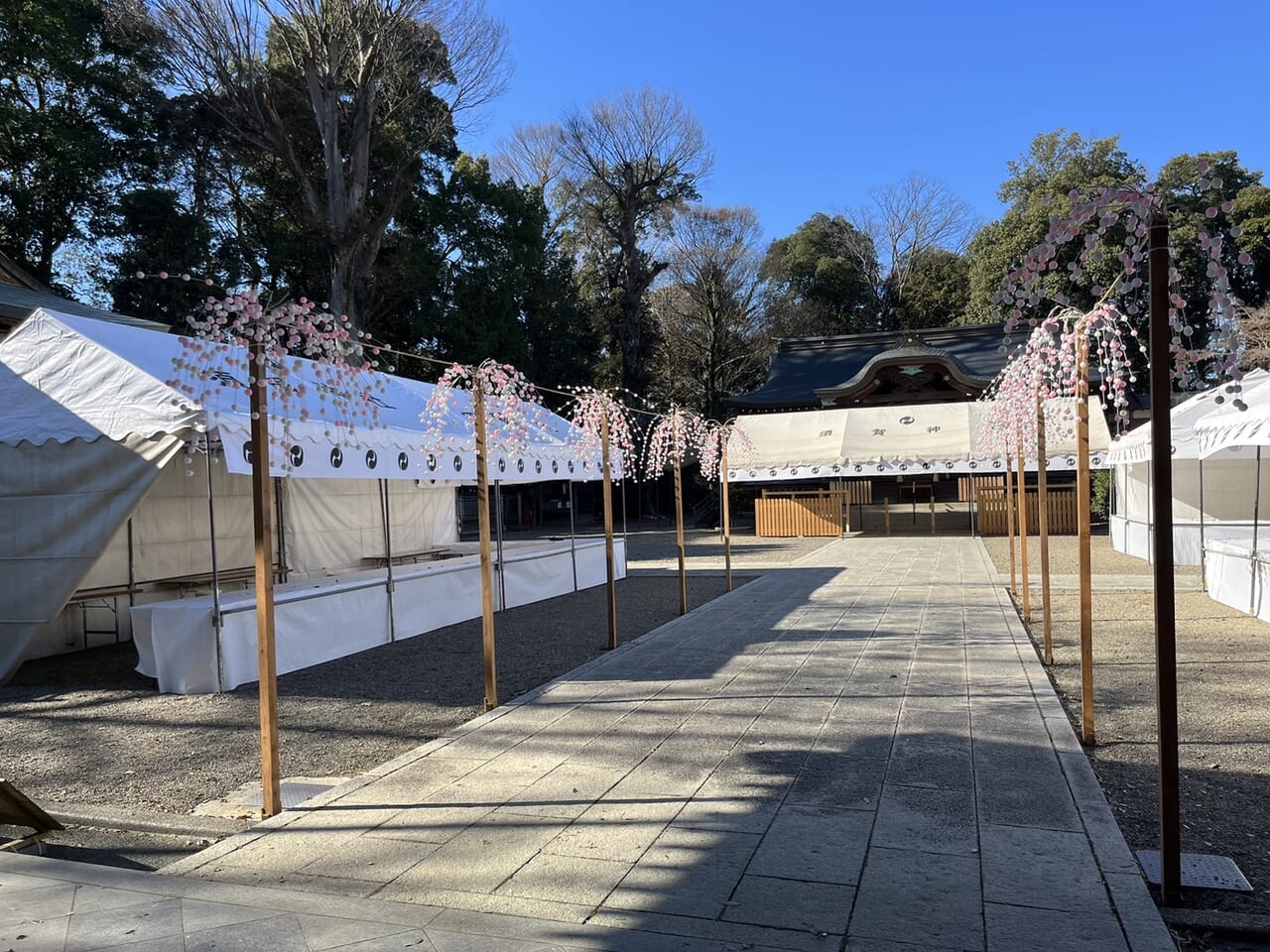 須賀神社境内の様子
