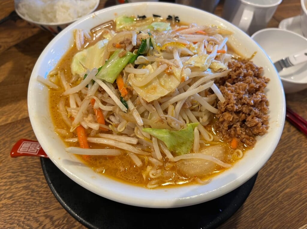 みそら堂純米濃厚味噌ラーメン野菜