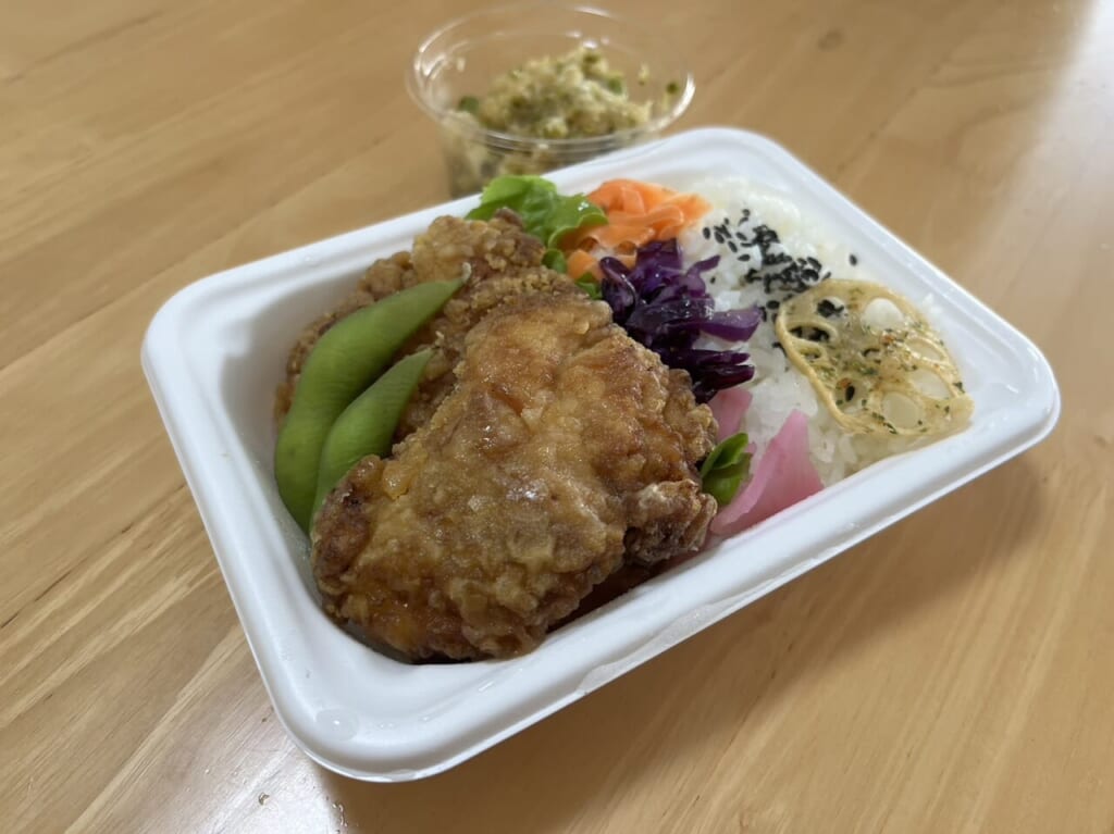 Momy Souzaijoの唐揚げ弁当