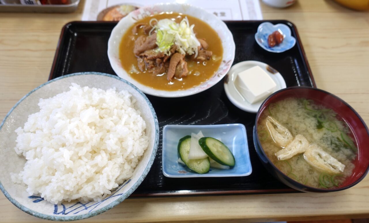 すずや食堂もつ煮