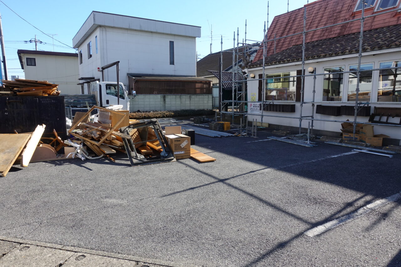 モスバーガー小山城北店改装工事