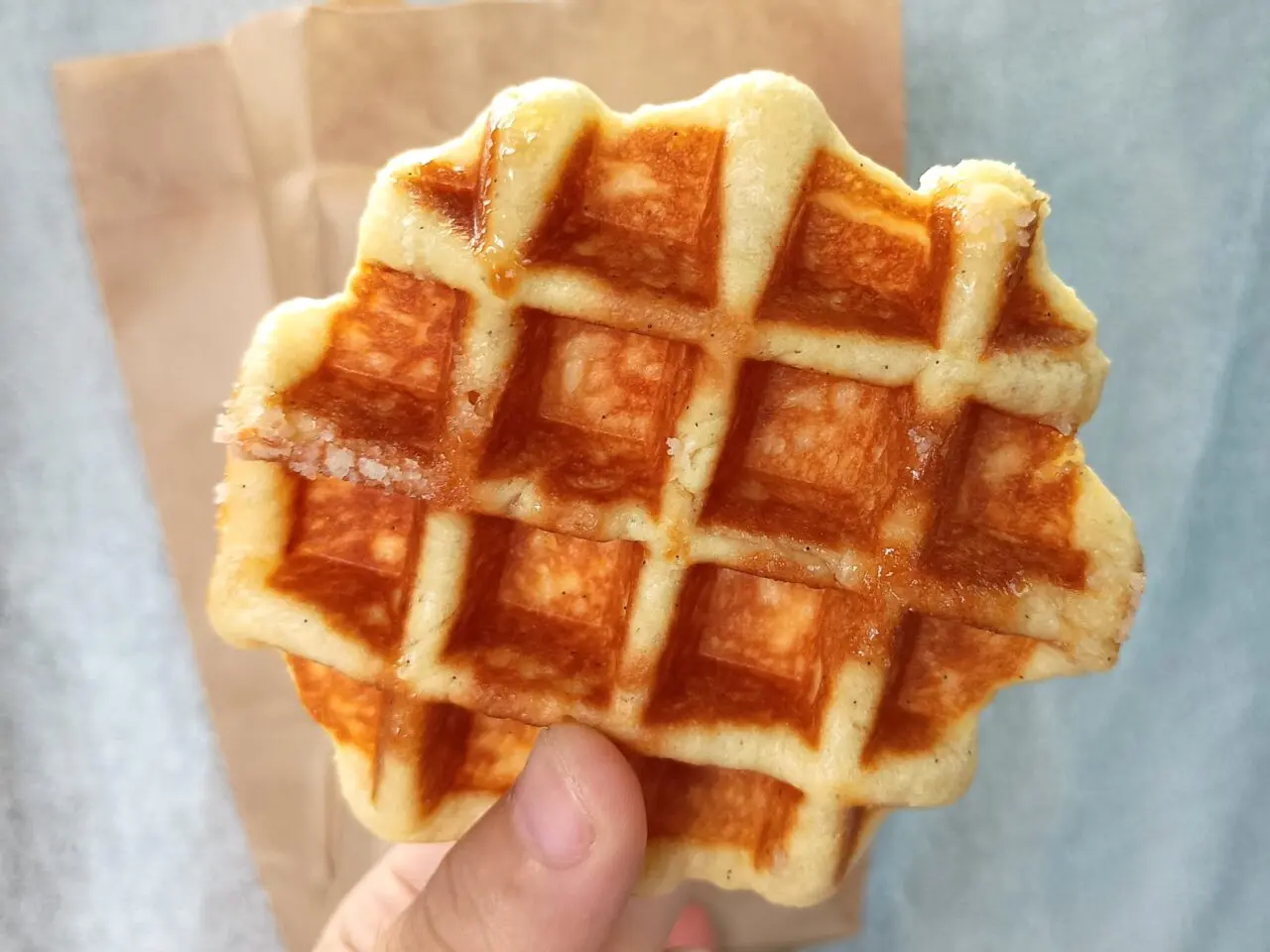 ワッフル店「STAR MAIN'S WAFFLE」がグランドオープン