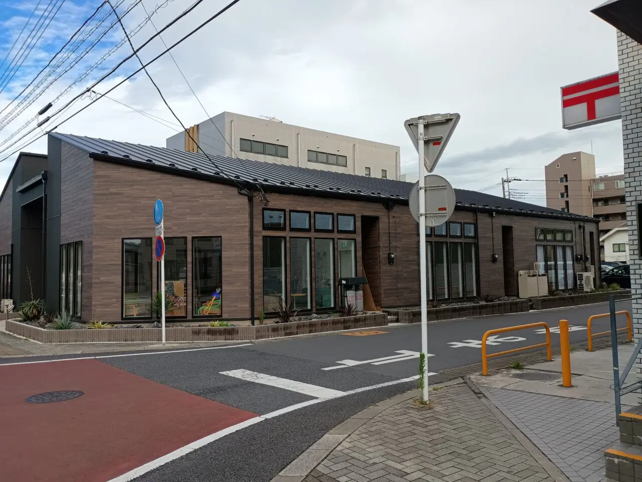 ベルギーワッフルのお店「STAR MAIN'S WAFFLE」が2025年7月15日（火）にオープン