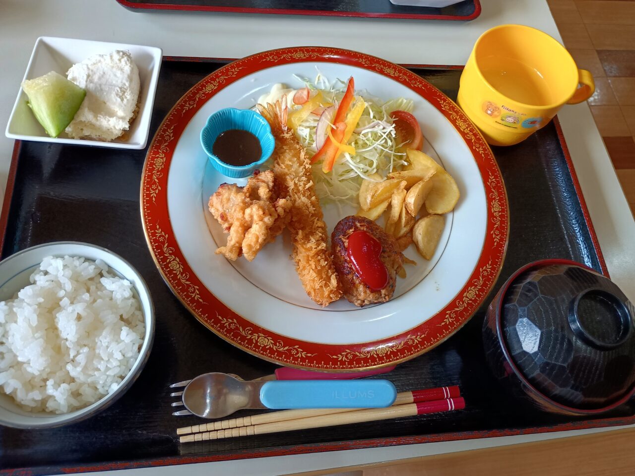 お子様メニュー