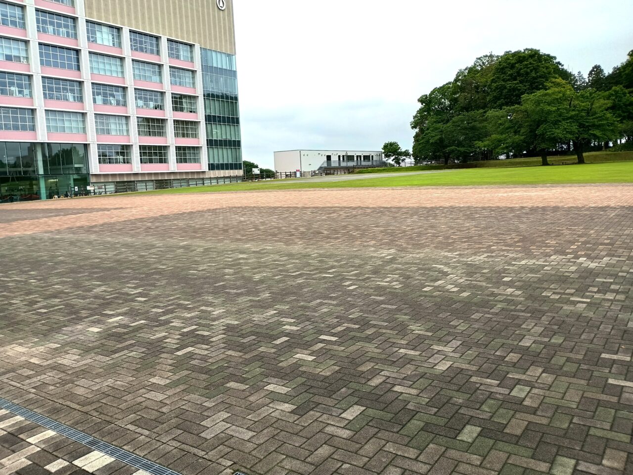 小山御殿広場