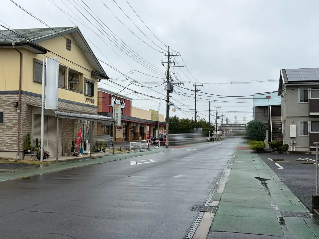 間々田駅西口「pupukoti」への道