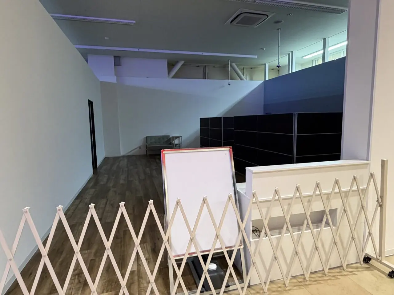おたからやおやまゆうえんハーヴェストウォーク店ができる場所の様子
